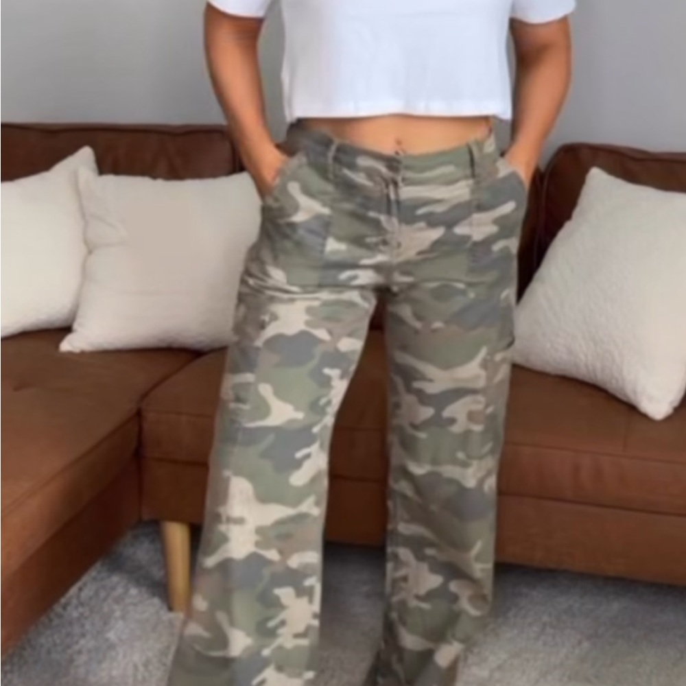 Camo stylish pants